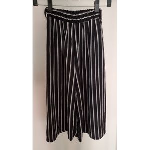Cropped wide leg pants